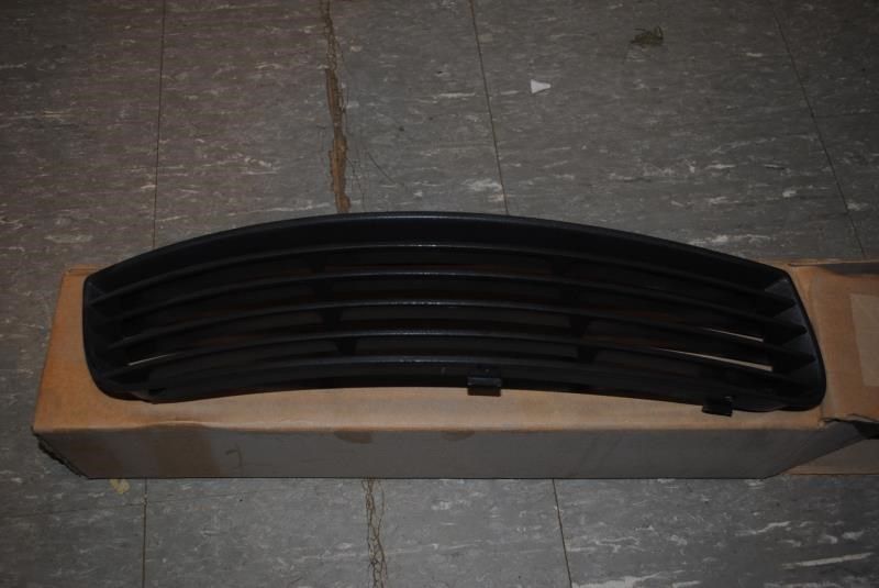 https://f005.backblazeb2.com/file/img-partshotlines-com/Inventory/EC176/Inventory/560841_01.jpg