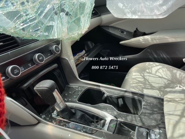https://f005.backblazeb2.com/file/img-partshotlines-com/Inventory/EC176/Vehicle/100276_06.jpg