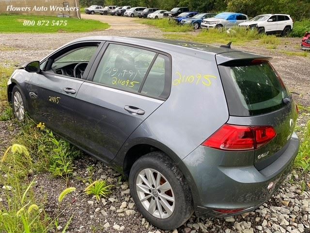 https://f005.backblazeb2.com/file/img-partshotlines-com/Inventory/EC176/Vehicle/101982_04.jpg