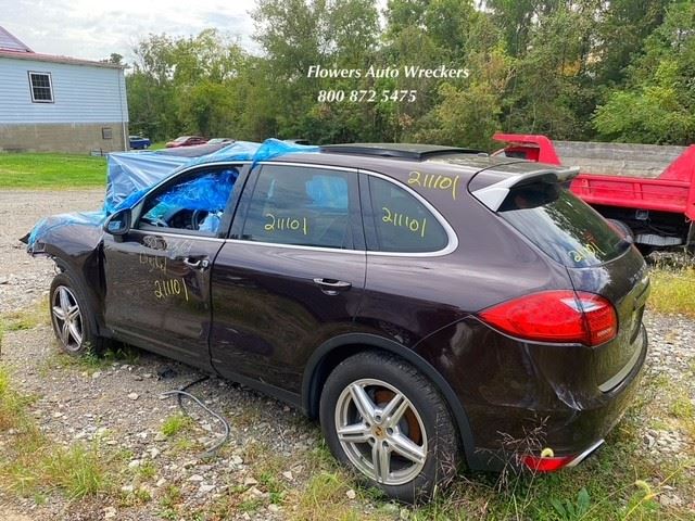 https://f005.backblazeb2.com/file/img-partshotlines-com/Inventory/EC176/Vehicle/102551_02.jpg