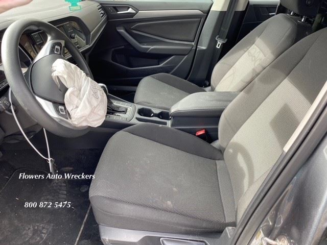 https://f005.backblazeb2.com/file/img-partshotlines-com/Inventory/EC176/Vehicle/105118_06.jpg