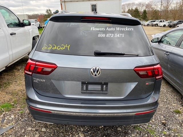 https://f005.backblazeb2.com/file/img-partshotlines-com/Inventory/EC176/Vehicle/105440_03.jpg