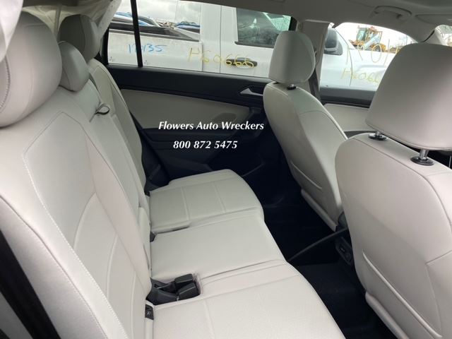 https://f005.backblazeb2.com/file/img-partshotlines-com/Inventory/EC176/Vehicle/105440_08.jpg