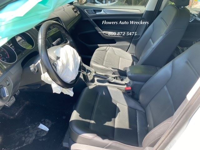 https://f005.backblazeb2.com/file/img-partshotlines-com/Inventory/EC176/Vehicle/106560_05.jpg