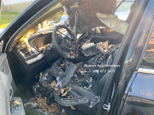 https://f005.backblazeb2.com/file/img-partshotlines-com/Inventory/EC176/Vehicle/108198_05.jpg