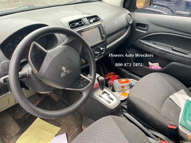 https://f005.backblazeb2.com/file/img-partshotlines-com/Inventory/EC176/Vehicle/114209_07.jpg