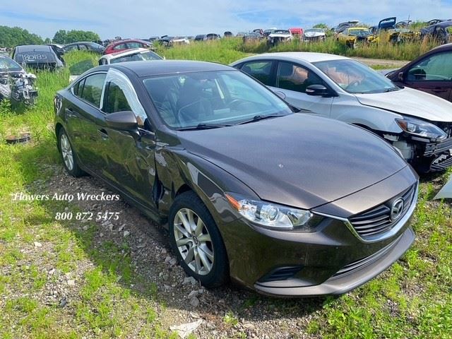 https://f005.backblazeb2.com/file/img-partshotlines-com/Inventory/EC176/Vehicle/115113_03.jpg