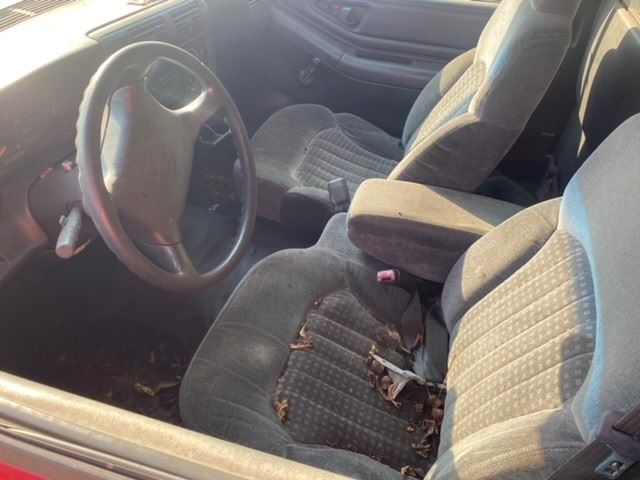 https://f005.backblazeb2.com/file/img-partshotlines-com/Inventory/EC176/Vehicle/115290_04.jpg