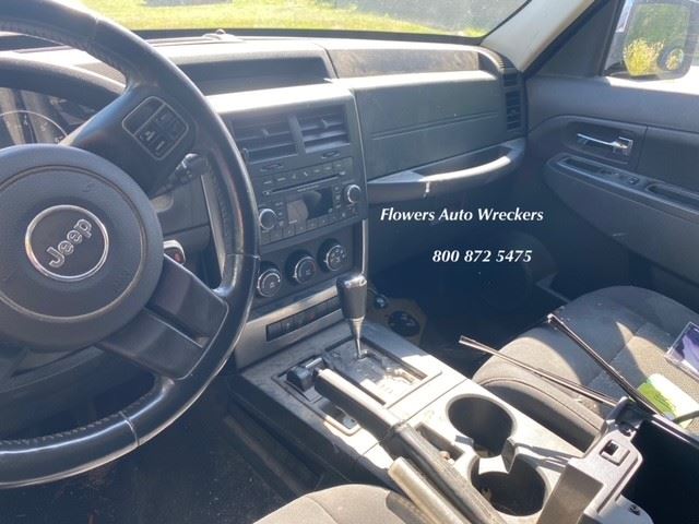https://f005.backblazeb2.com/file/img-partshotlines-com/Inventory/EC176/Vehicle/115561_08.jpg