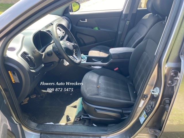 https://f005.backblazeb2.com/file/img-partshotlines-com/Inventory/EC176/Vehicle/115675_06.jpg