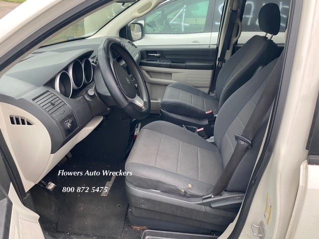 https://f005.backblazeb2.com/file/img-partshotlines-com/Inventory/EC176/Vehicle/116168_06.jpg