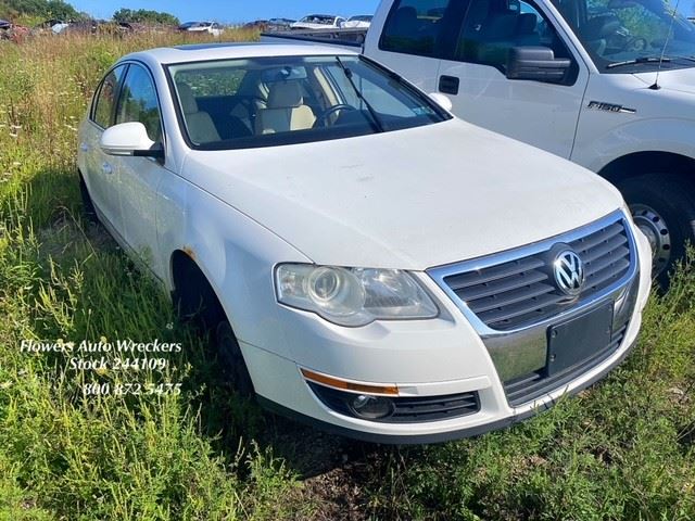 https://f005.backblazeb2.com/file/img-partshotlines-com/Inventory/EC176/Vehicle/116399_01.jpg