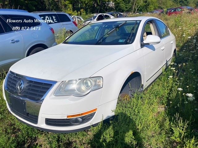 https://f005.backblazeb2.com/file/img-partshotlines-com/Inventory/EC176/Vehicle/116399_03.jpg