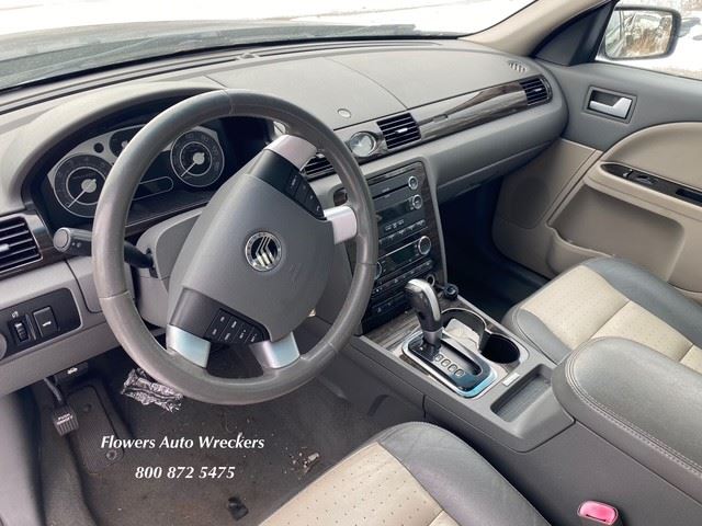 https://f005.backblazeb2.com/file/img-partshotlines-com/Inventory/EC176/Vehicle/117157_07.jpg