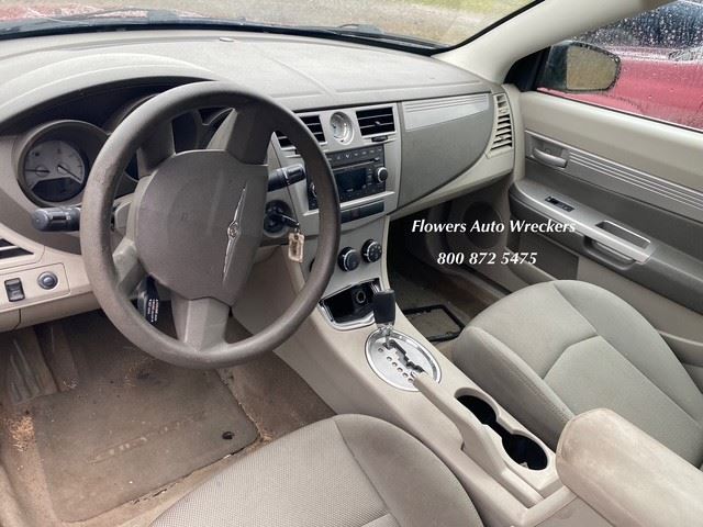 https://f005.backblazeb2.com/file/img-partshotlines-com/Inventory/EC176/Vehicle/117706_08.jpg