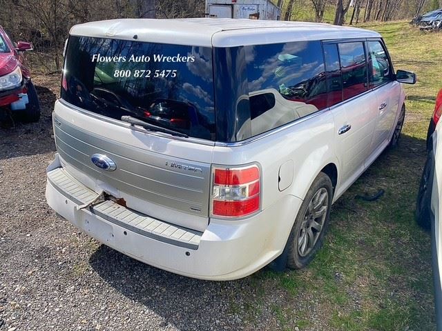 https://f005.backblazeb2.com/file/img-partshotlines-com/Inventory/EC176/Vehicle/117707_04.jpg