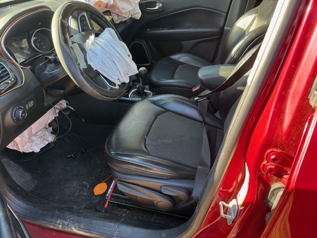https://f005.backblazeb2.com/file/img-partshotlines-com/Inventory/EC176/Vehicle/119380_07.jpg