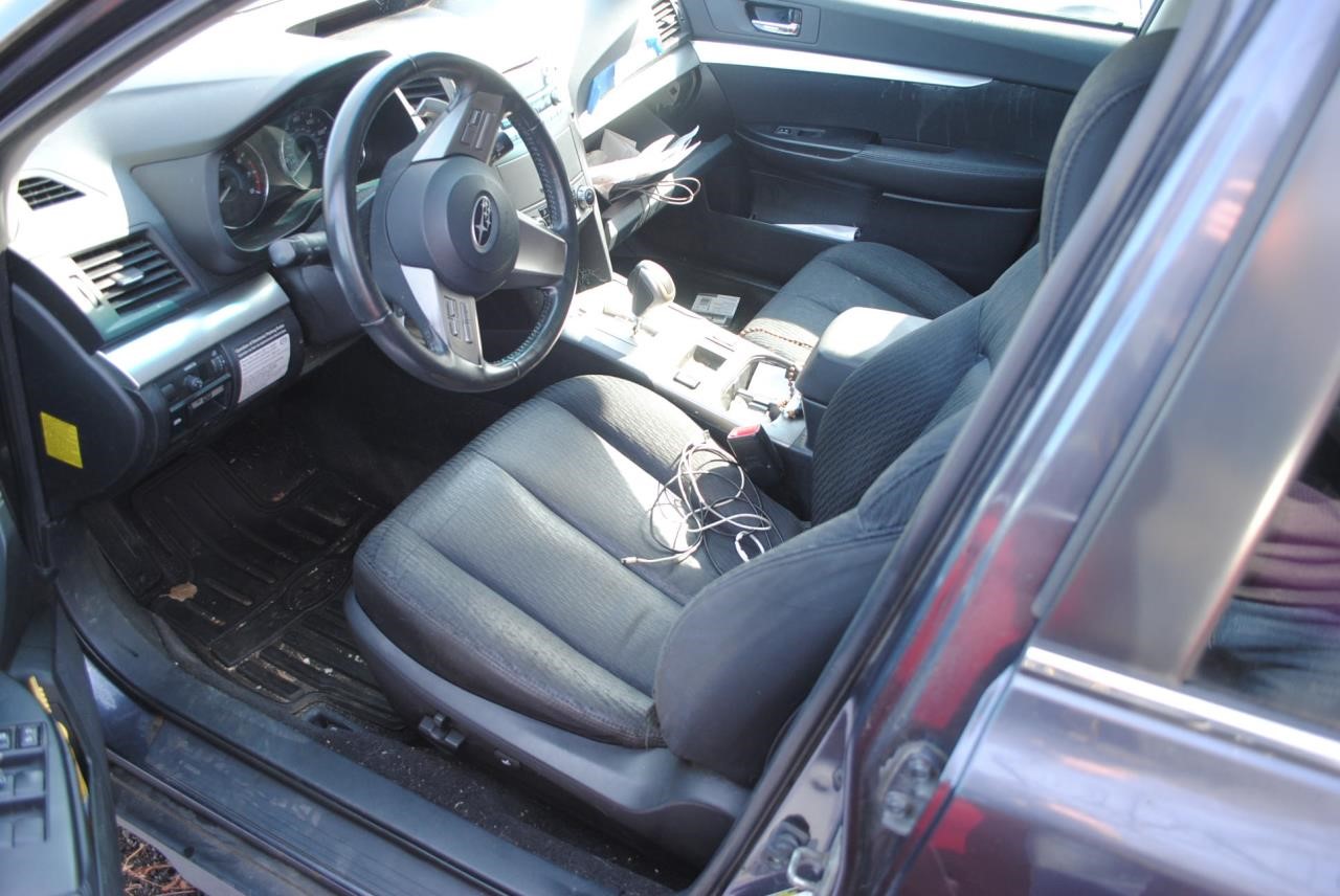 https://f005.backblazeb2.com/file/img-partshotlines-com/Inventory/EC176/Vehicle/119862_06.jpg