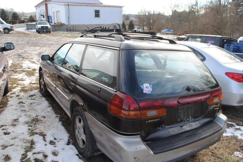 https://f005.backblazeb2.com/file/img-partshotlines-com/Inventory/EC176/Vehicle/47492_03.jpg