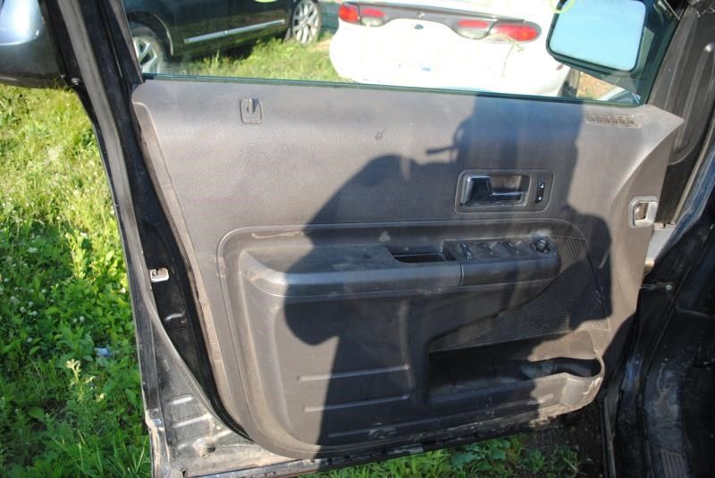 https://f005.backblazeb2.com/file/img-partshotlines-com/Inventory/EC176/Vehicle/51871_04.jpg
