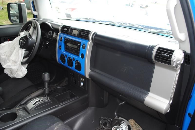 https://f005.backblazeb2.com/file/img-partshotlines-com/Inventory/EC176/Vehicle/59826_09.jpg