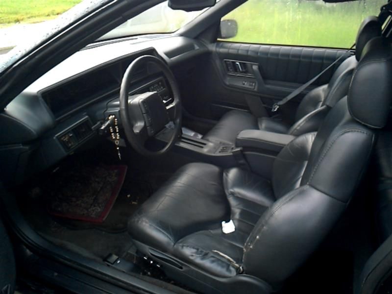 https://f005.backblazeb2.com/file/img-partshotlines-com/Inventory/EC176/Vehicle/61173_08.jpg