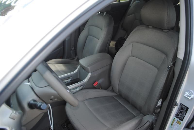 https://f005.backblazeb2.com/file/img-partshotlines-com/Inventory/EC176/Vehicle/61622_07.jpg