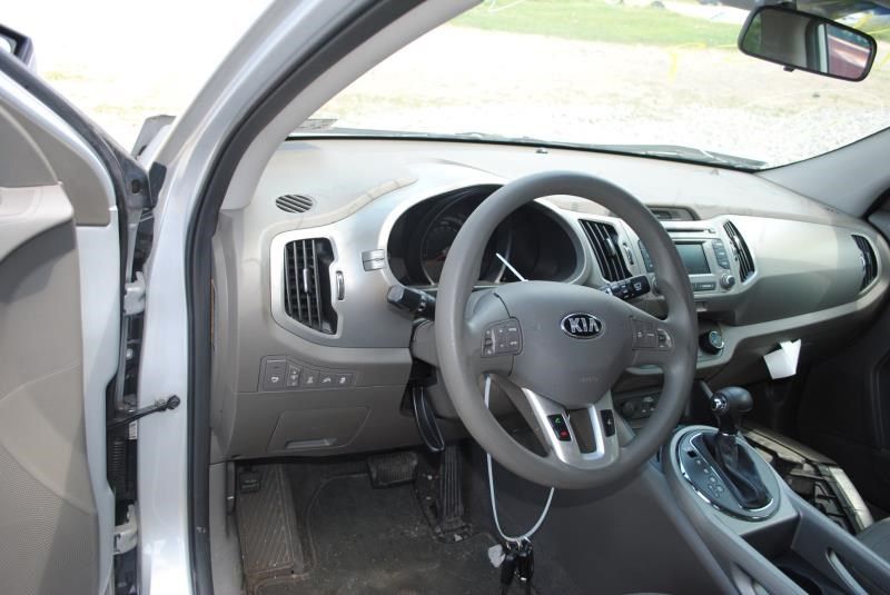 https://f005.backblazeb2.com/file/img-partshotlines-com/Inventory/EC176/Vehicle/61622_08.jpg