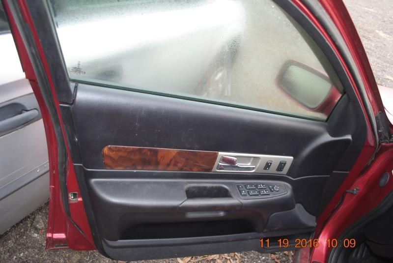 https://f005.backblazeb2.com/file/img-partshotlines-com/Inventory/EC176/Vehicle/65008_10.jpg