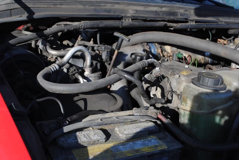 https://f005.backblazeb2.com/file/img-partshotlines-com/Inventory/EC176/Vehicle/67708_09.jpg