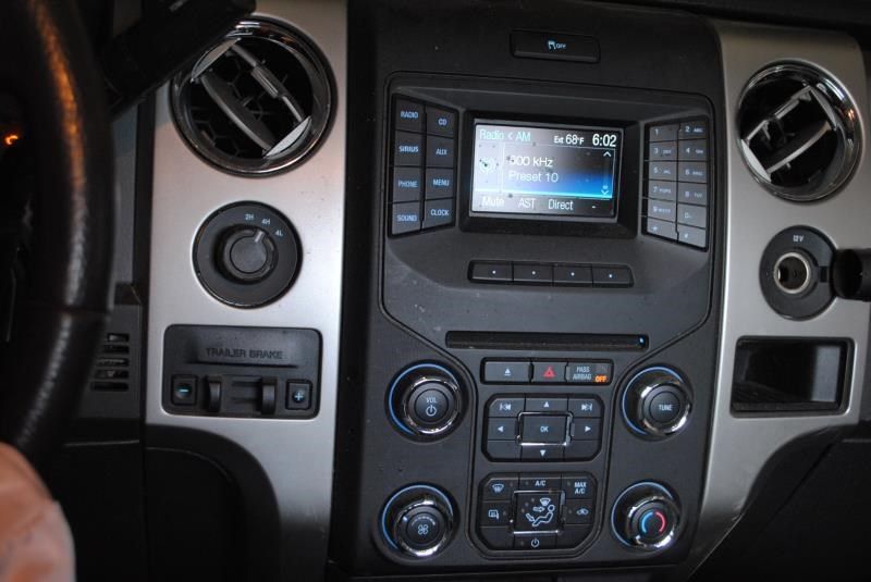 https://f005.backblazeb2.com/file/img-partshotlines-com/Inventory/EC176/Vehicle/70077_11.jpg