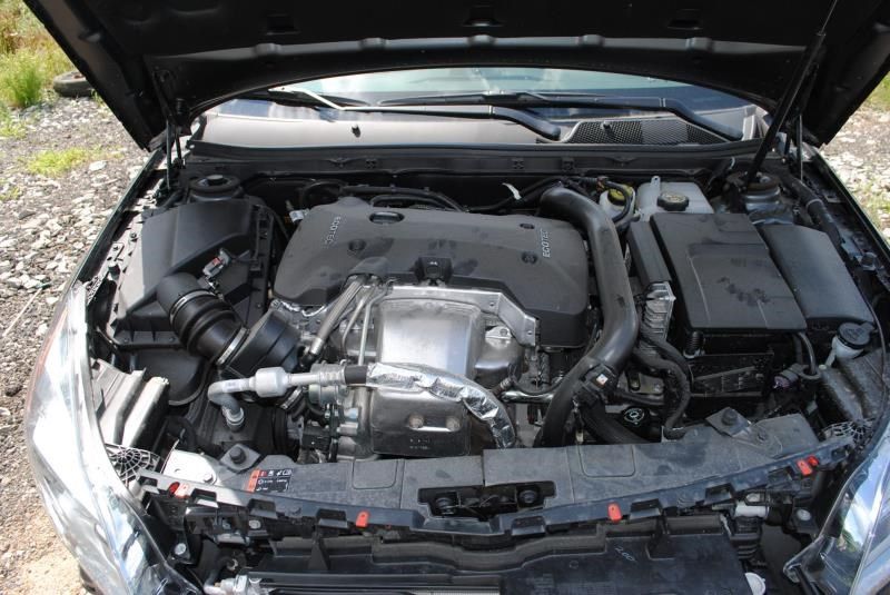 https://f005.backblazeb2.com/file/img-partshotlines-com/Inventory/EC176/Vehicle/70178_11.jpg