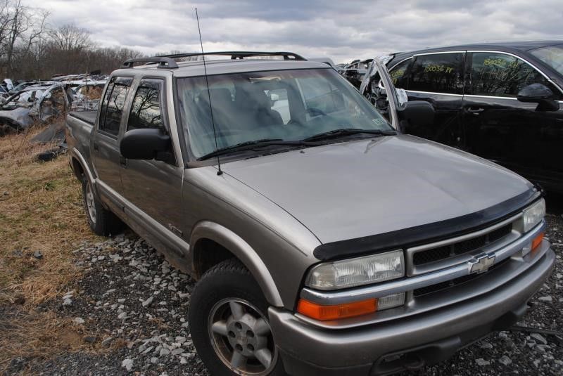 https://f005.backblazeb2.com/file/img-partshotlines-com/Inventory/EC176/Vehicle/76246_01.jpg