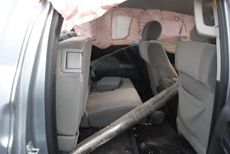 https://f005.backblazeb2.com/file/img-partshotlines-com/Inventory/EC176/Vehicle/76680_08.jpg