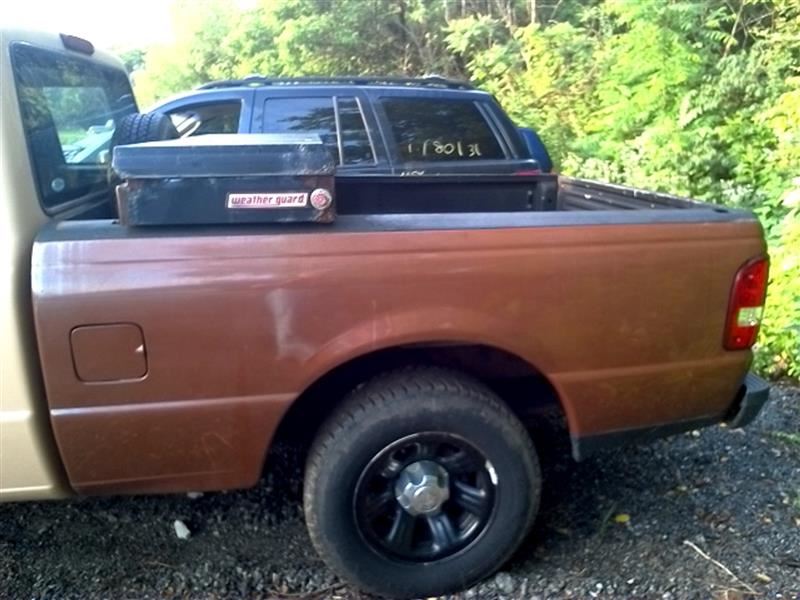 https://f005.backblazeb2.com/file/img-partshotlines-com/Inventory/EC176/Vehicle/79153_06.jpg