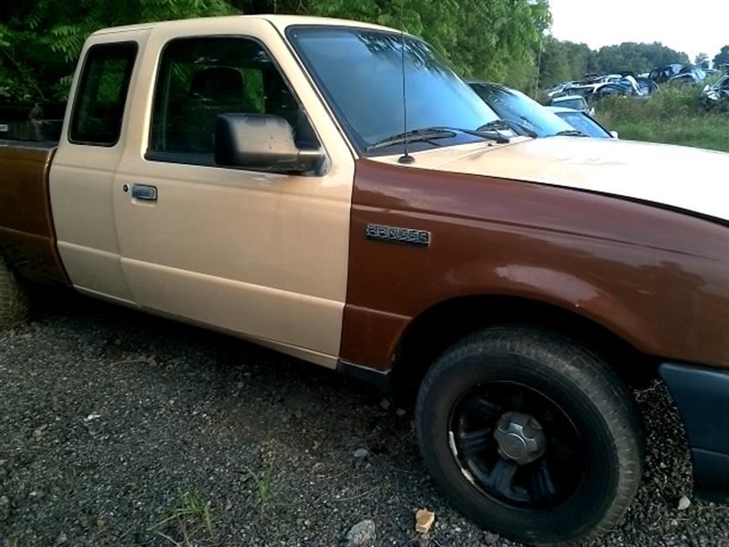https://f005.backblazeb2.com/file/img-partshotlines-com/Inventory/EC176/Vehicle/79153_09.jpg