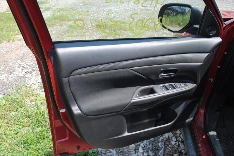 https://f005.backblazeb2.com/file/img-partshotlines-com/Inventory/EC176/Vehicle/80167_08.jpg