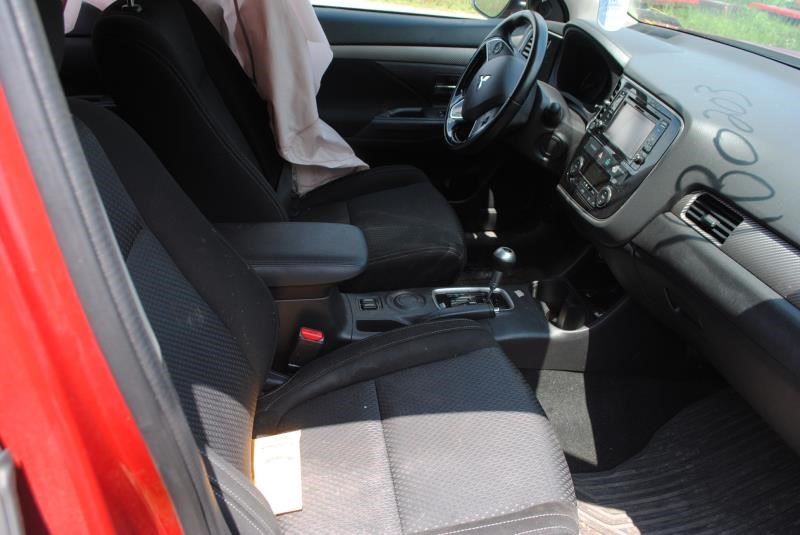 https://f005.backblazeb2.com/file/img-partshotlines-com/Inventory/EC176/Vehicle/80167_10.jpg