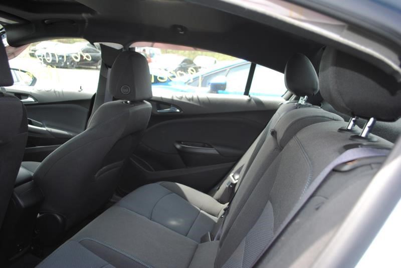 https://f005.backblazeb2.com/file/img-partshotlines-com/Inventory/EC176/Vehicle/85949_10.jpg