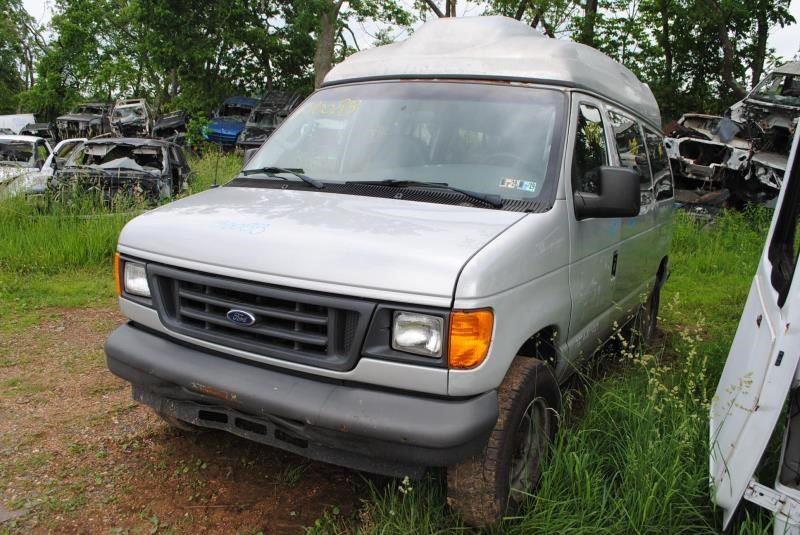 https://f005.backblazeb2.com/file/img-partshotlines-com/Inventory/EC176/Vehicle/86338_03.jpg