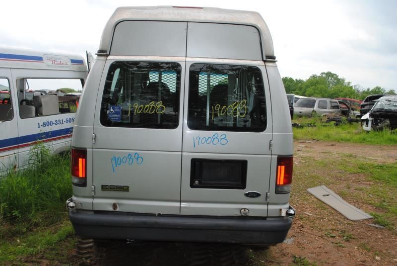 https://f005.backblazeb2.com/file/img-partshotlines-com/Inventory/EC176/Vehicle/86338_05.jpg