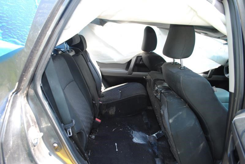 https://f005.backblazeb2.com/file/img-partshotlines-com/Inventory/EC176/Vehicle/86569_12.jpg