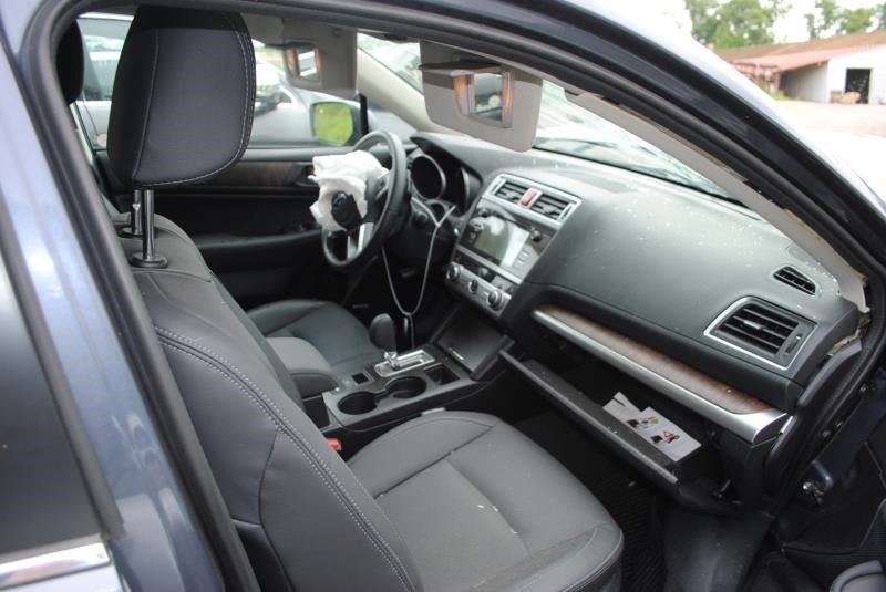 https://f005.backblazeb2.com/file/img-partshotlines-com/Inventory/EC176/Vehicle/87074_07.jpg
