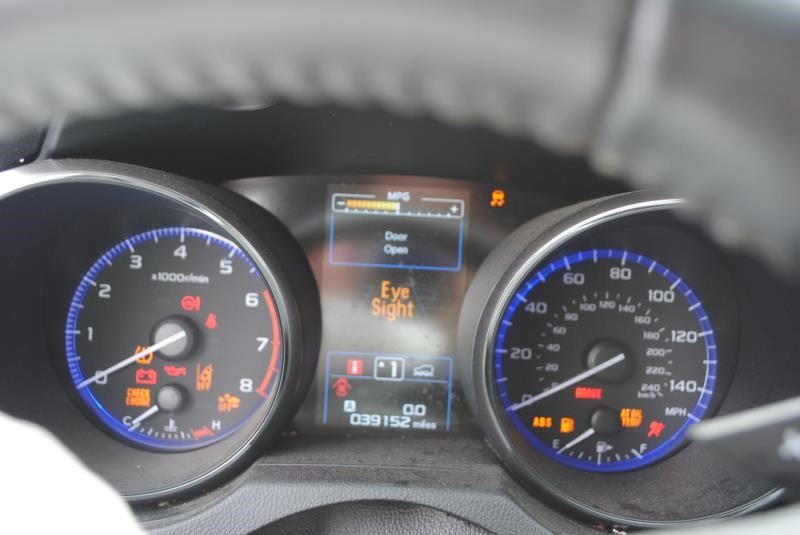 https://f005.backblazeb2.com/file/img-partshotlines-com/Inventory/EC176/Vehicle/87074_10.jpg
