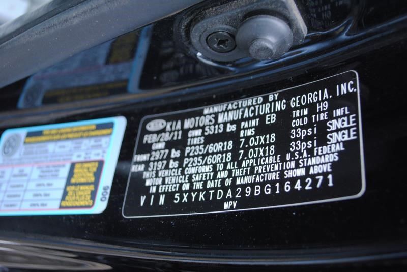 https://f005.backblazeb2.com/file/img-partshotlines-com/Inventory/EC176/Vehicle/92712_11.jpg