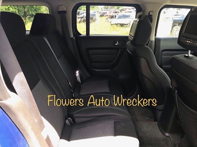 https://f005.backblazeb2.com/file/img-partshotlines-com/Inventory/EC176/Vehicle/94303_09.jpg
