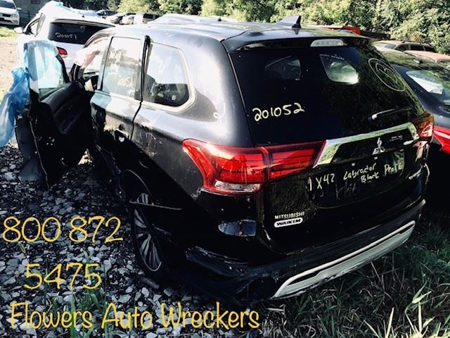 https://f005.backblazeb2.com/file/img-partshotlines-com/Inventory/EC176/Vehicle/95051_06.jpg