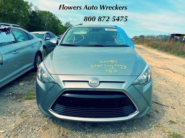 https://f005.backblazeb2.com/file/img-partshotlines-com/Inventory/EC176/Vehicle/96282_02.jpg