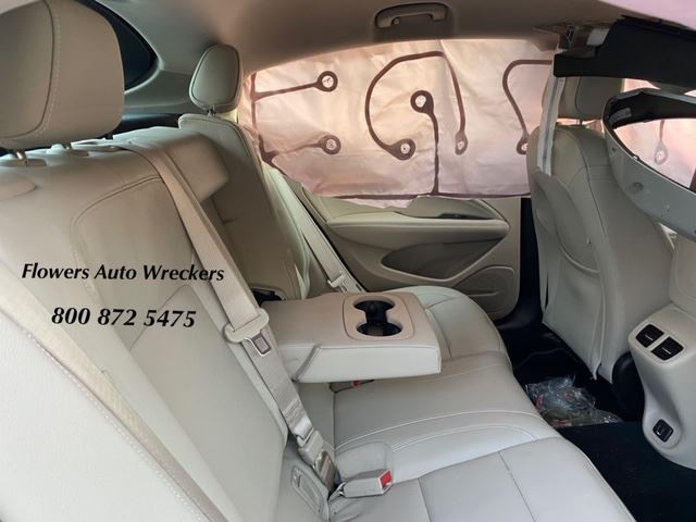 https://f005.backblazeb2.com/file/img-partshotlines-com/Inventory/EC176/Vehicle/96284_06.jpg