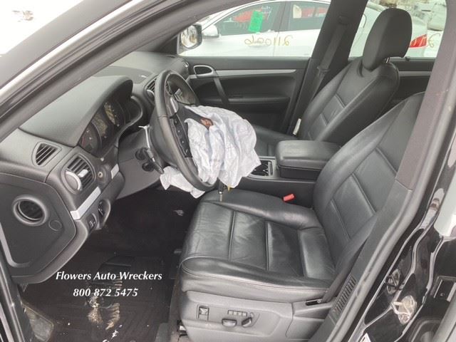 https://f005.backblazeb2.com/file/img-partshotlines-com/Inventory/EC176/Vehicle/98749_10.jpg
